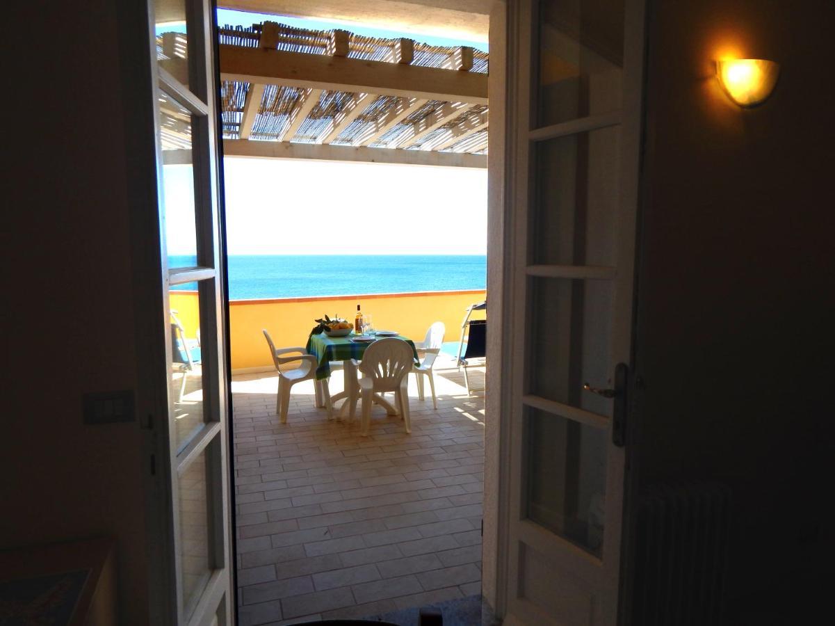 Appartamenti - Villa Mare Pomonte Luaran gambar
