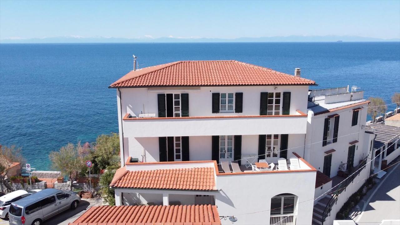Appartamenti - Villa Mare Pomonte Luaran gambar