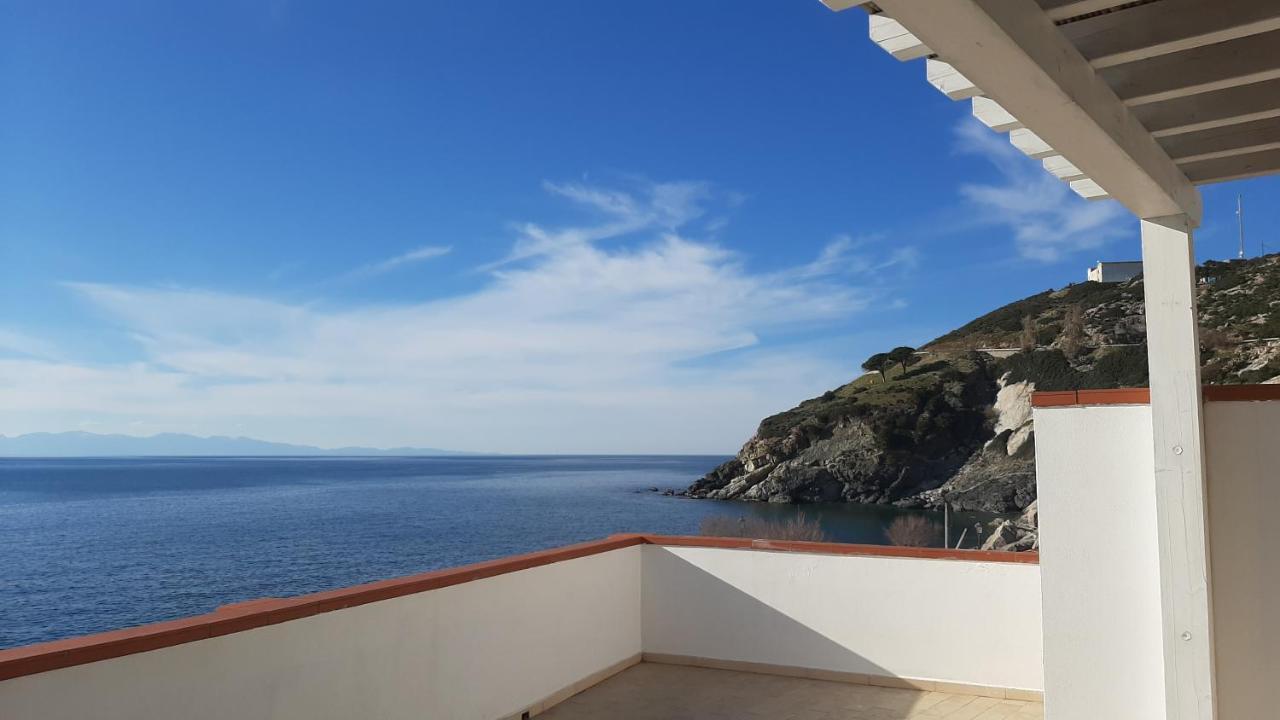 Appartamenti - Villa Mare Pomonte Luaran gambar