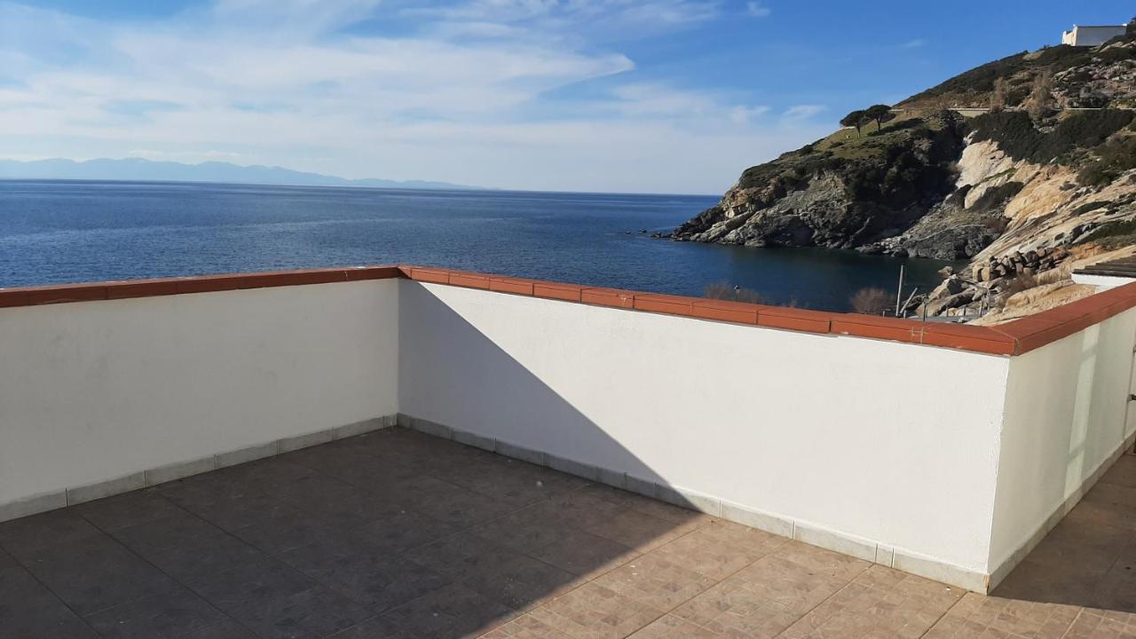 Appartamenti - Villa Mare Pomonte Luaran gambar