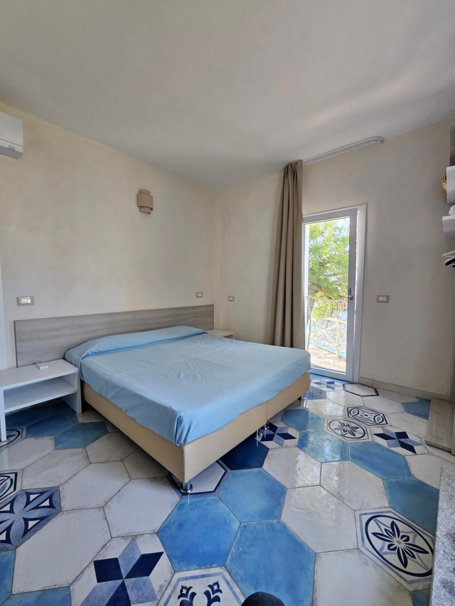 Appartamenti - Villa Mare Pomonte Luaran gambar