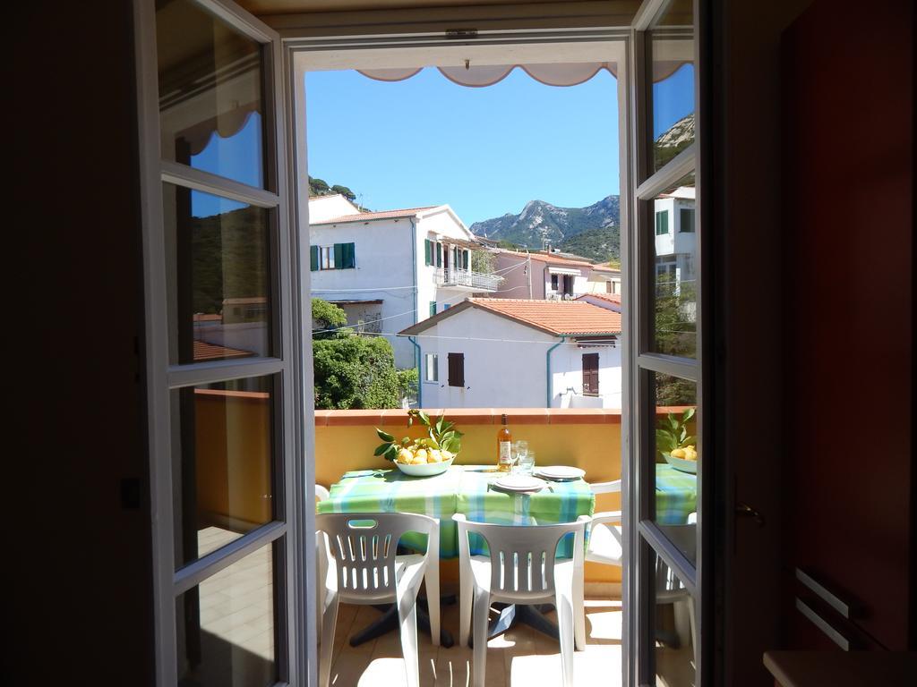 Appartamenti - Villa Mare Pomonte Luaran gambar